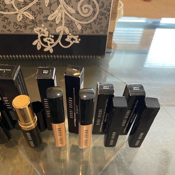 Brand new Bobbi brown products in box - Picture 8 of 9